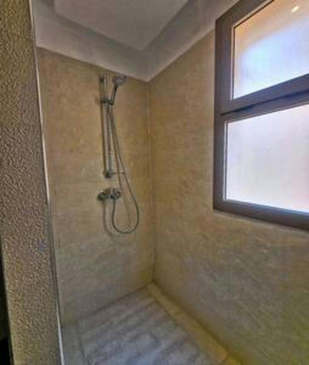 Appartement Magnifique Spacieux Avec Belle Terrasse Ensoleillee Marrakesh