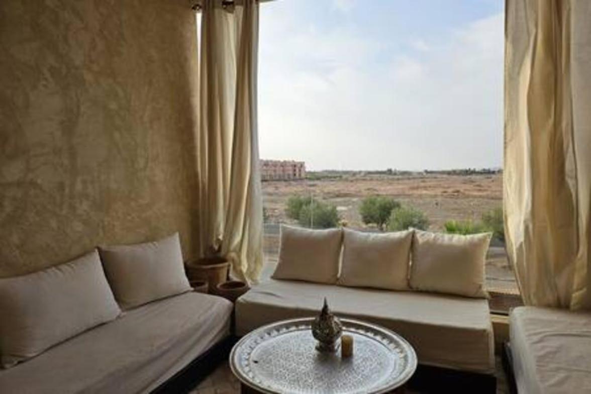 Magnifique Spacieux Avec Belle Terrasse Ensoleillee Appartement